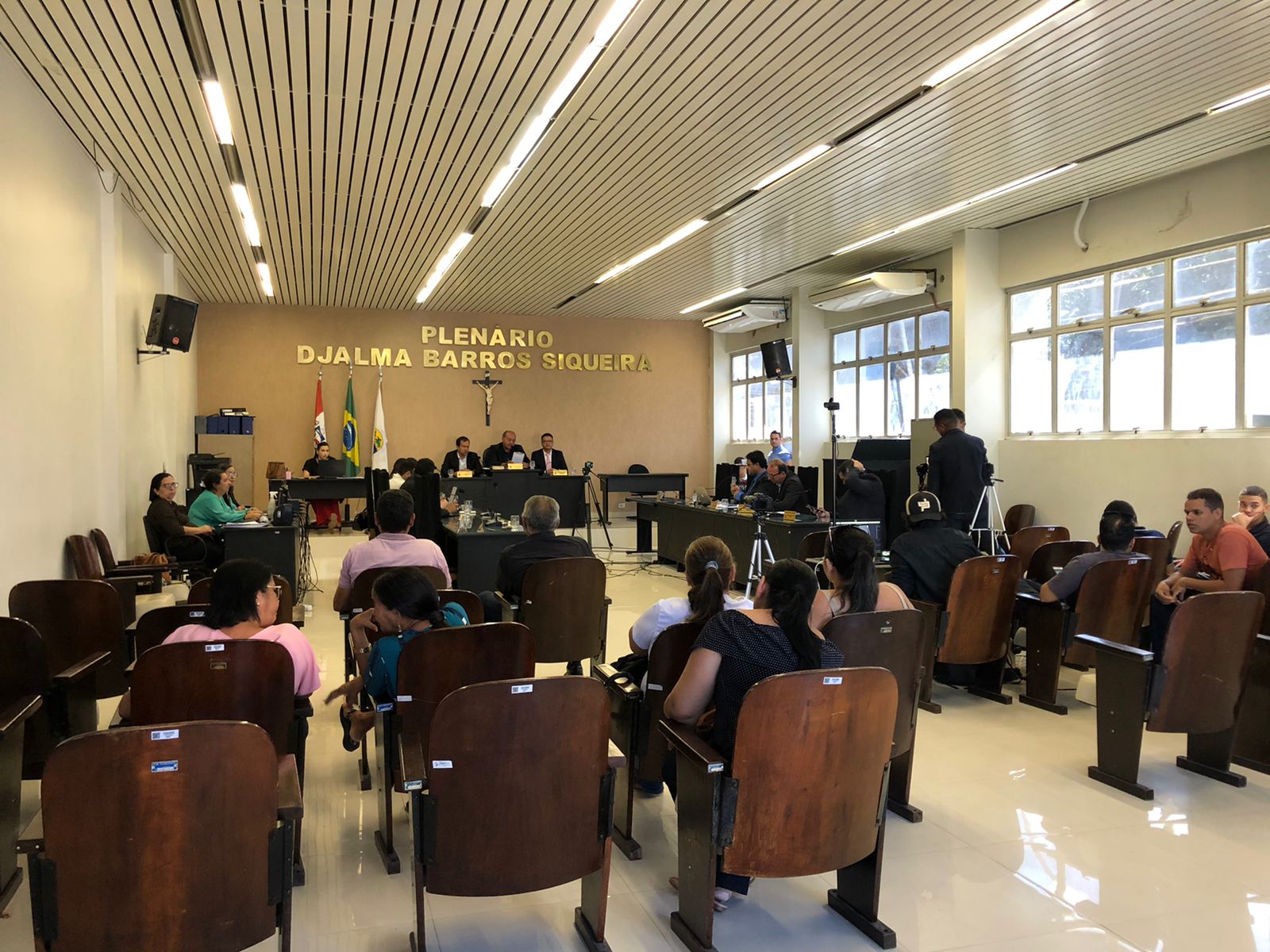 Sessão aprova Projetos de Lei do Legislativo e Indicações para Coruripe