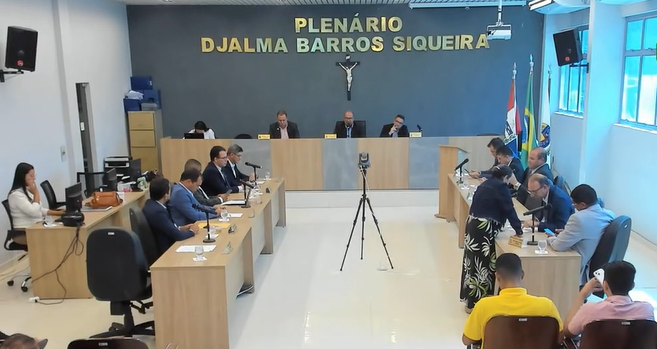 Câmara realiza 11ª Sessão Ordinária com pautas voltadas para infraestrutura e bem-estar social